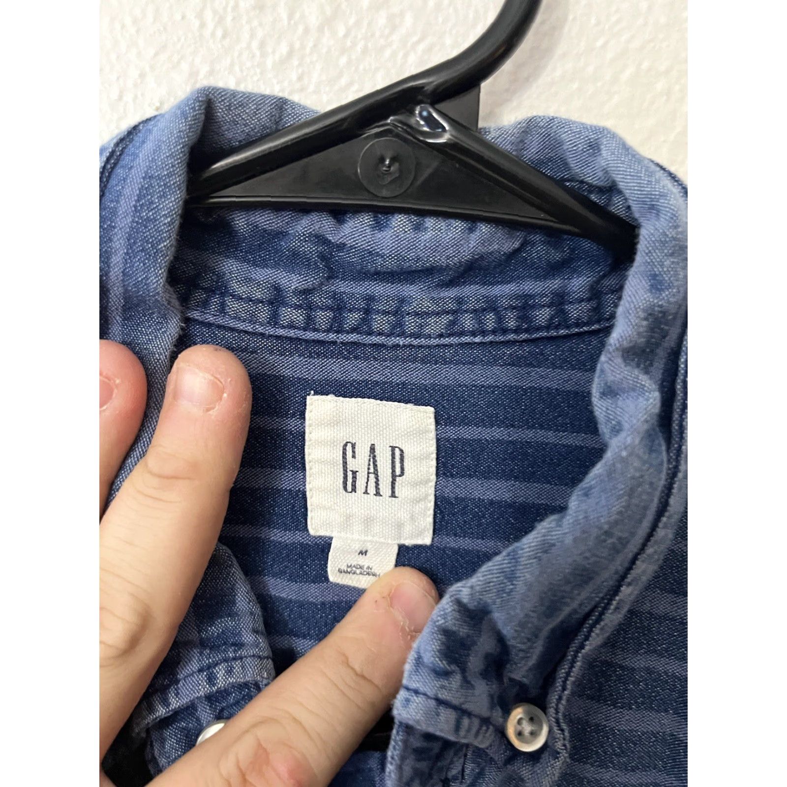 Gap Gap Button-Down Long Sleeve Shirt Blue Striped Medium Mens Cotton Blend Size US M / EU 48-50 / 2 - 2 Thumbnail