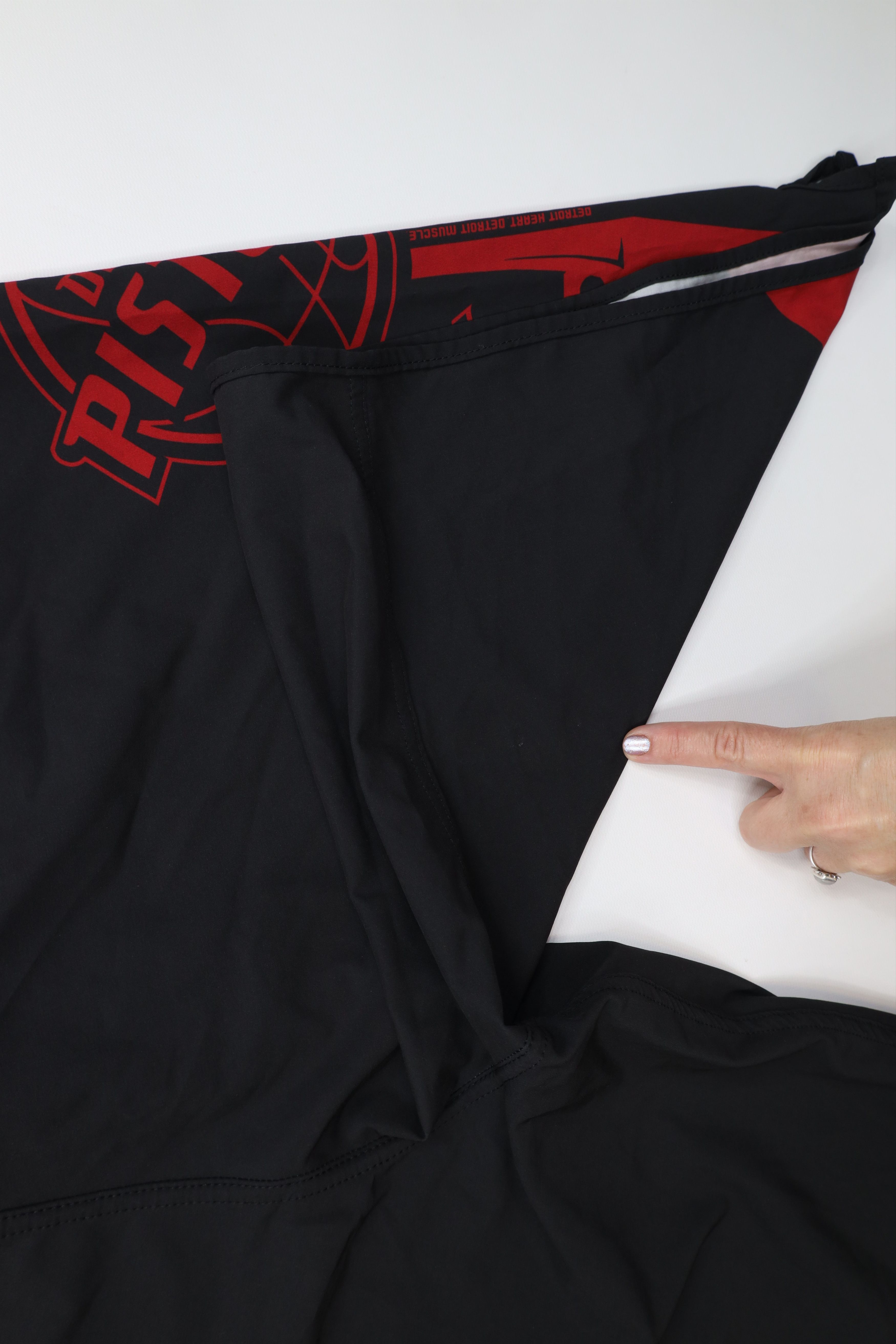 Vintage Ripon Athletic Fighting Pistons Basketball Shorts USA Size US 42 / EU 58 - 9 Thumbnail