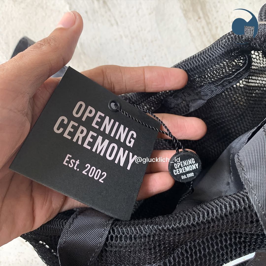 Opening Ceremony Opening Ceremony, Mini Drawstring Shoulder Bag in Black Size ONE SIZE - 5 Thumbnail
