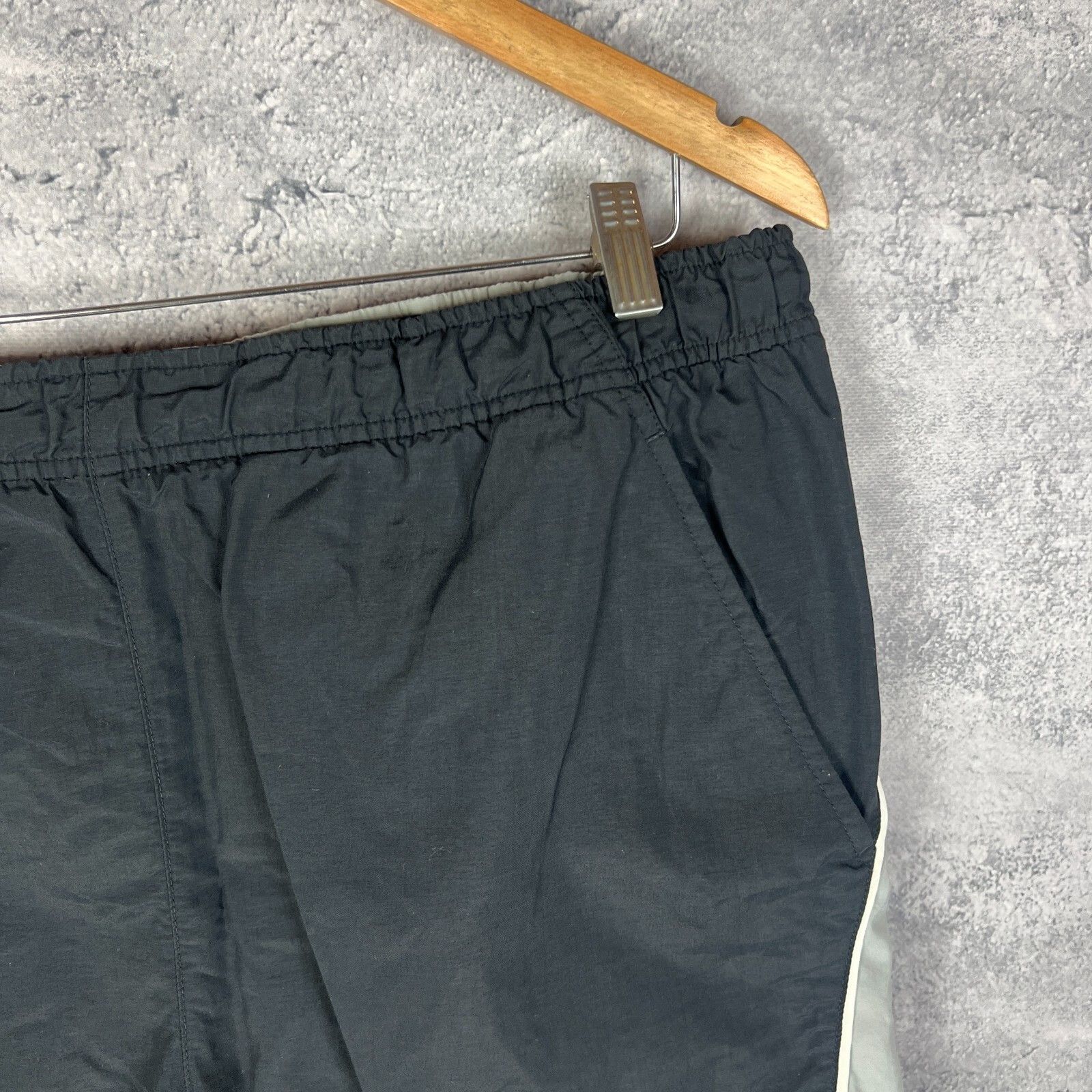 Nike Nike Vintage Shorts Men's Size L Black ` Size US L / EU 52-54 / 3 - 4 Thumbnail