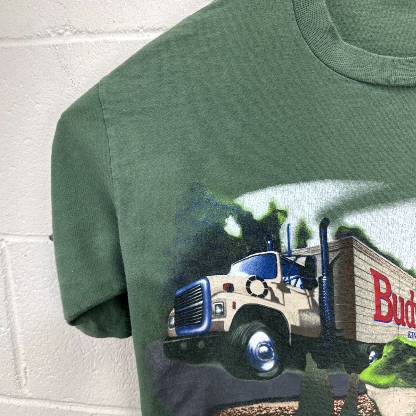 Budweiser VINTAGE 1995 Budweiser Beer Frogs T-Shirt Men Large Green Graphic Print 90s Summer Size US L / EU 52-54 / 3 - 6 Thumbnail