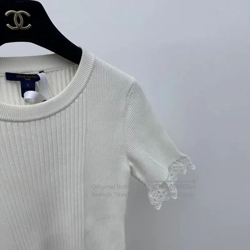 Louis Vuitton Louis Vuitton White Knit Top with Lace Sleeves . Size S / US 4 / IT 40 - 3 Thumbnail