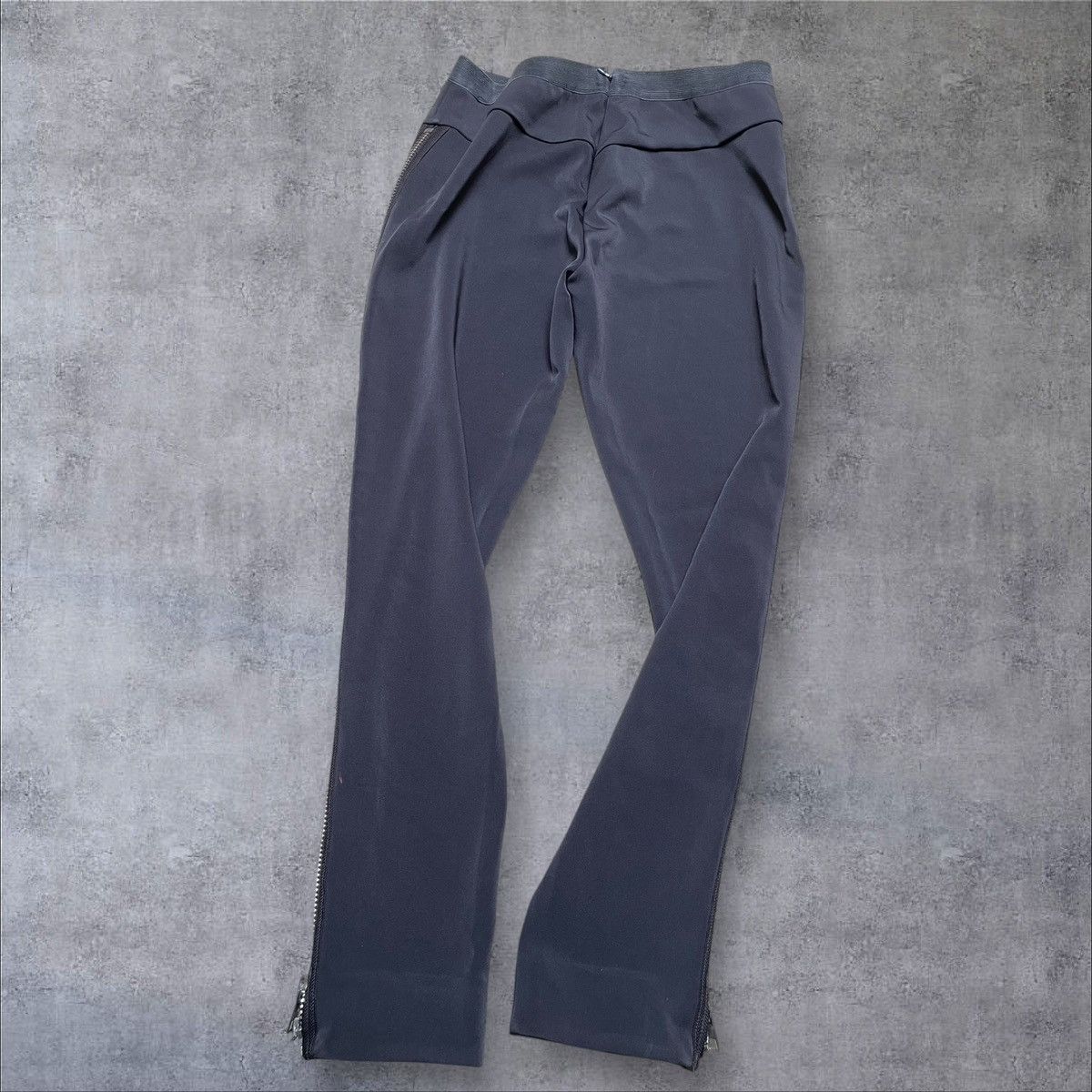 Miu Miu Miu miu full zip straight rare pants archive italy Size 26" / US 2 / IT 38 - 1 Thumbnail