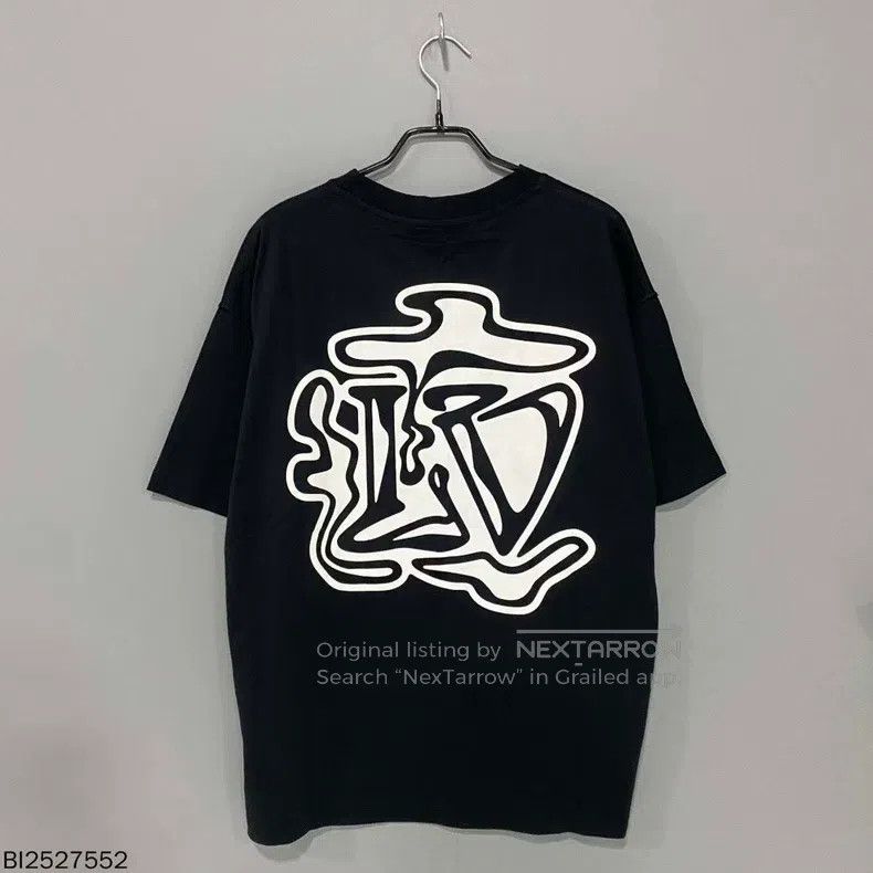 Louis Vuitton Louis Vuitton Black word logo short sleeve Size US M / EU 48-50 / 2 - 1 Thumbnail