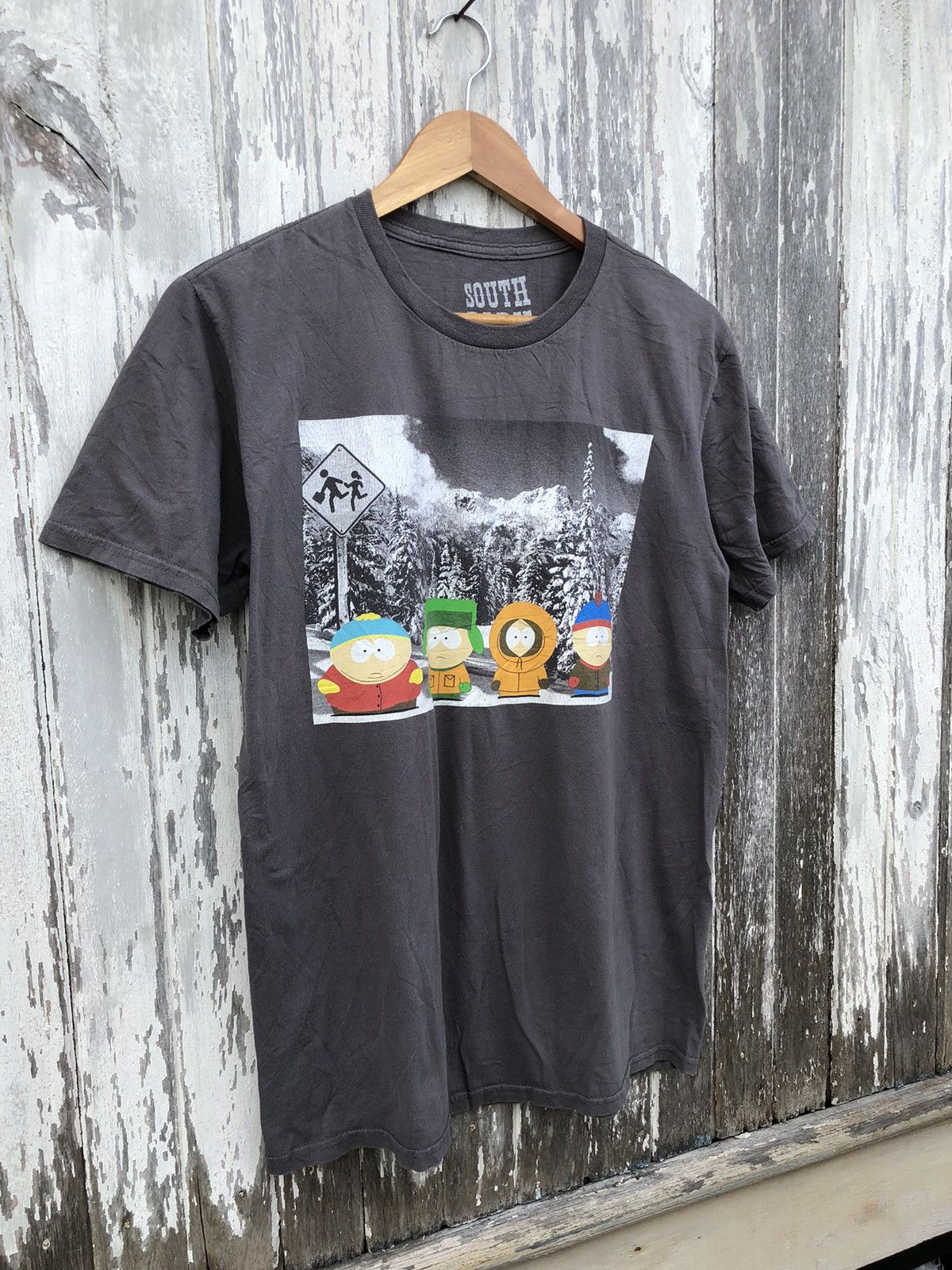 Anime × Vintage South Park Bus Stop Character Comedy Tshirts Size US M / EU 48-50 / 2 - 3 Thumbnail