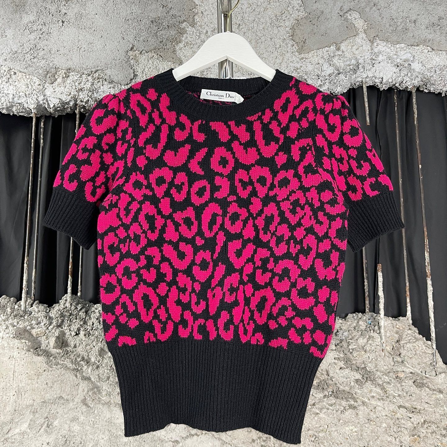 Dior Dior Leopard Print Cashmere Knit Top Size 36 Size XS / US 0-2 / IT 36-38 - 1 Thumbnail