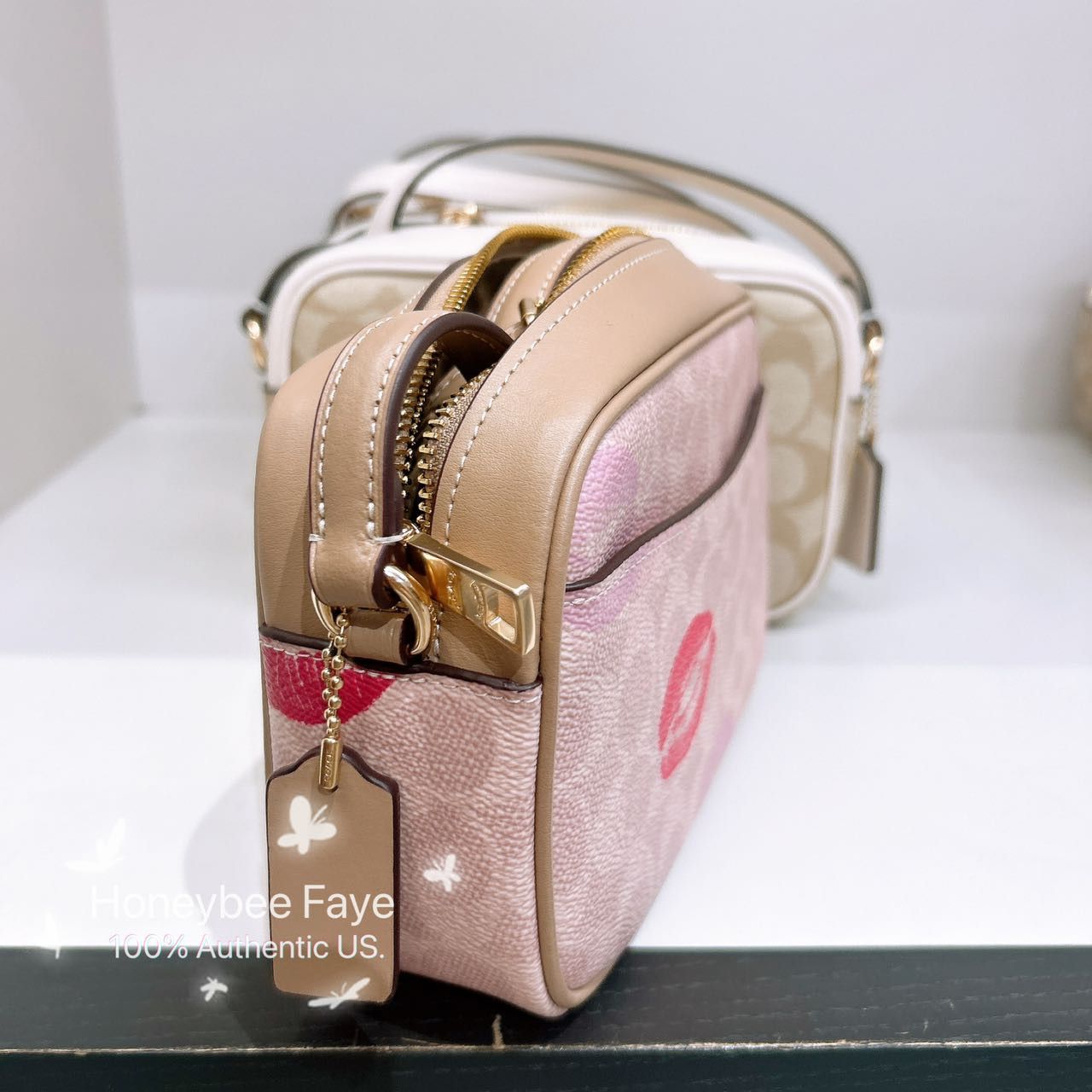 Coach Mini Jamie Camera Bag In Signature Canvas With Lips CZ942 Size ONE SIZE - 5 Thumbnail