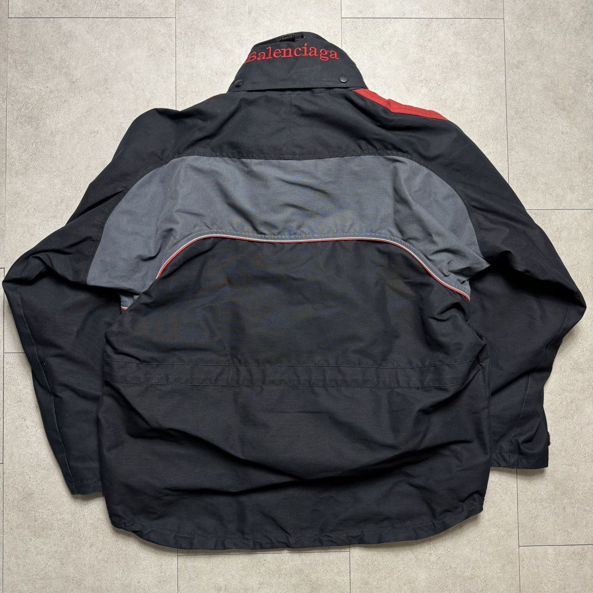 Balenciaga Runway FW17 Campaign C-Shape Swing Parka Jacket Size US L / EU 52-54 / 3 - 2 Thumbnail
