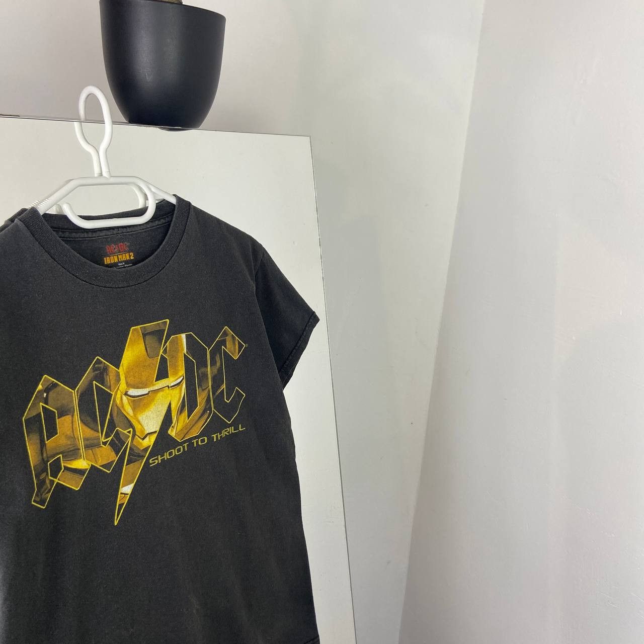 Marvel Comics AC/DC x Iron Man Vintage Faded Rock Band T-Shirt Size US S / EU 44-46 / 1 - 2 Thumbnail