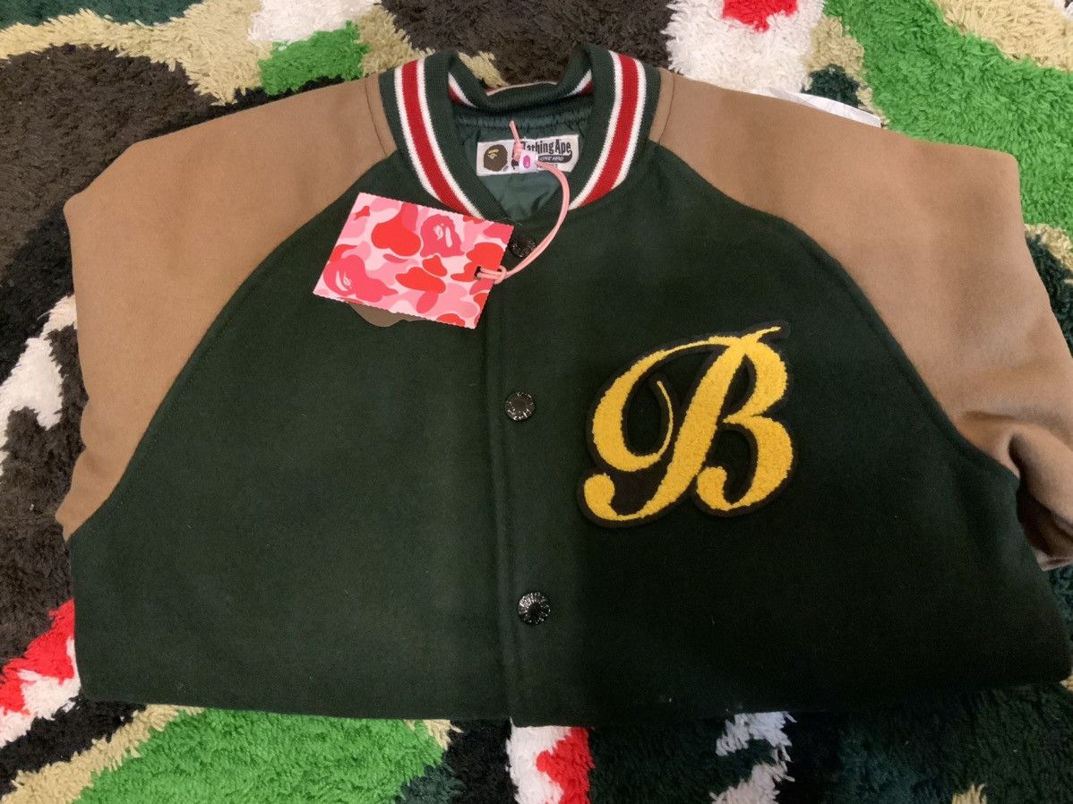 Bape A BATHING APE COLLEGE VARSITY JACKET WOMENS GREEN SIZE XS Size XS / US 0-2 / IT 36-38 - 3 Thumbnail