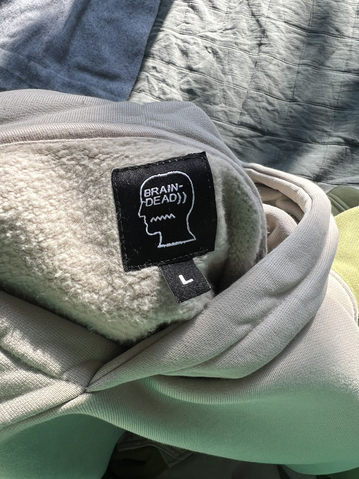 Brain Dead Green and Cream colored Brain Dead mendoza hoodie. Size US L / EU 52-54 / 3 - 5 Thumbnail
