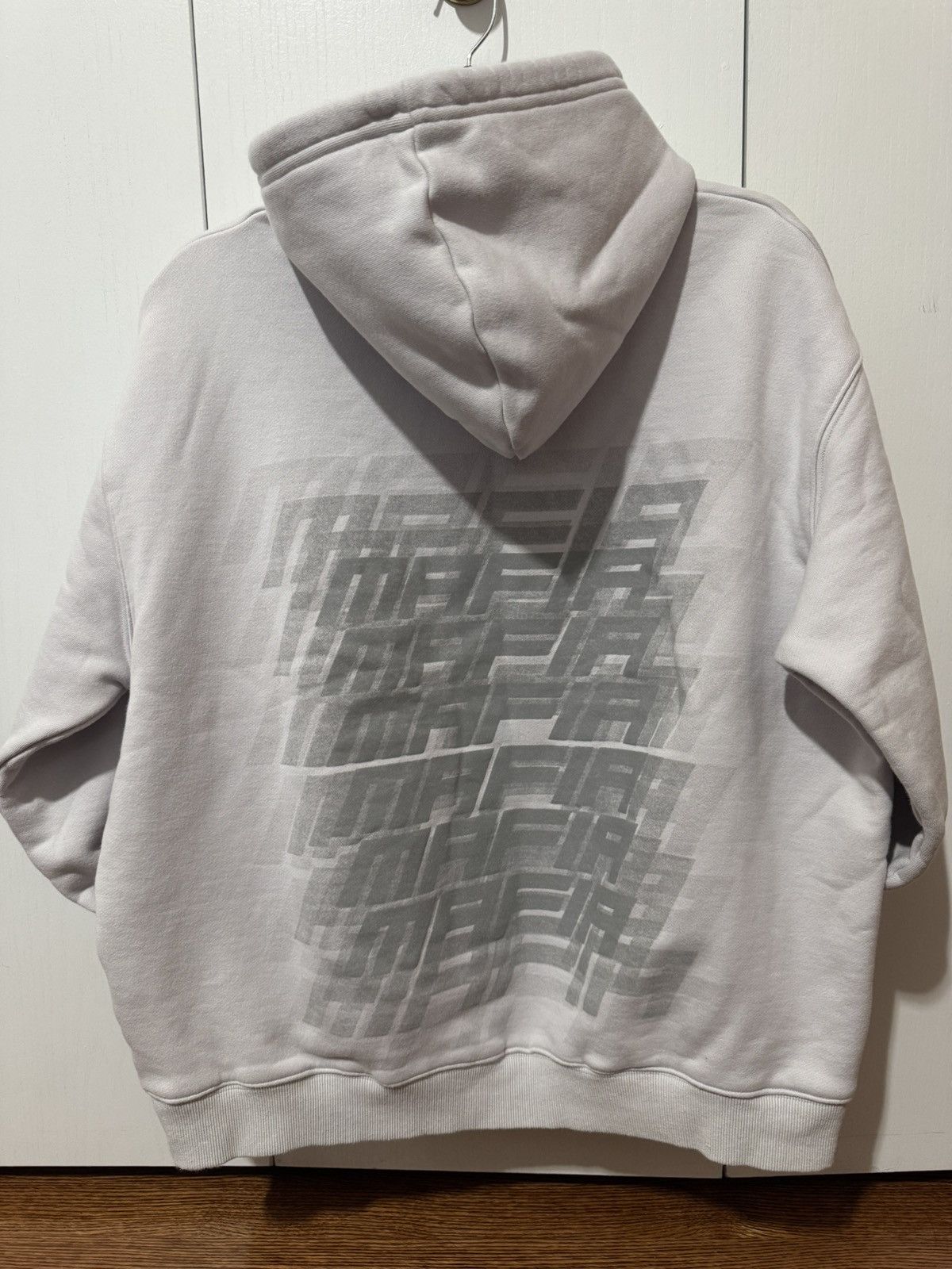 Other Yeezy mafia szn Size US M / EU 48-50 / 2 - 4 Thumbnail