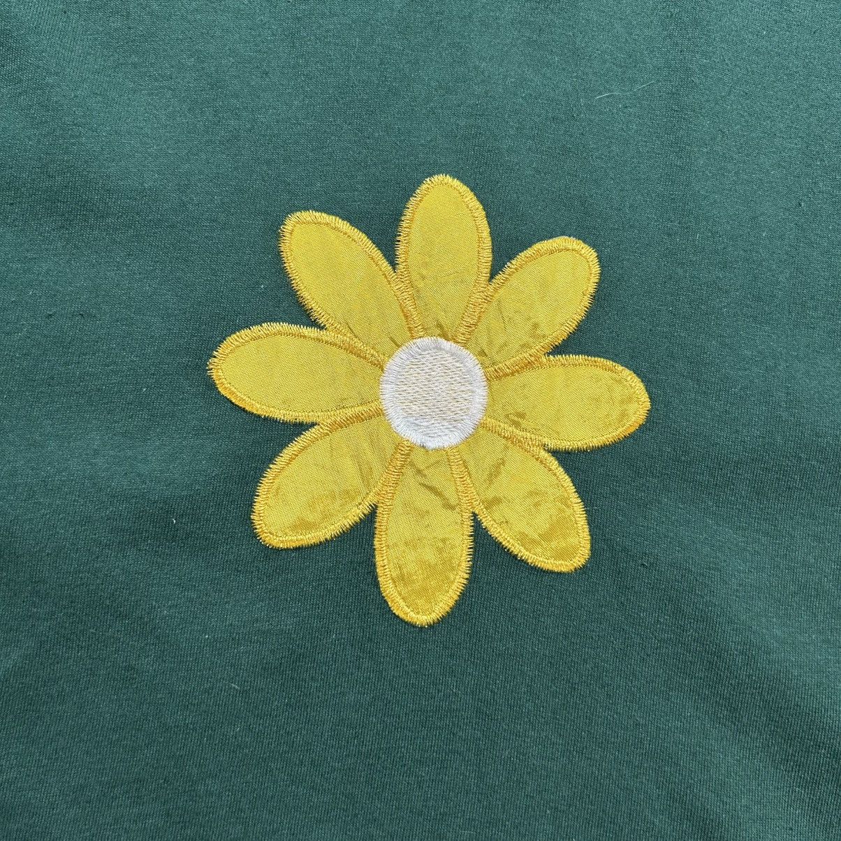 Vintage Vintage 90s Flower Embroidered T-Shirt Size XXL / US 16-18 / IT 52-54 - 4 Thumbnail