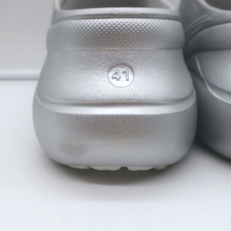 Balenciaga × Crocs Balenciaga x Crocs Platform Mules Silver Size 41 Size US 11 / IT 41 - 13 Thumbnail