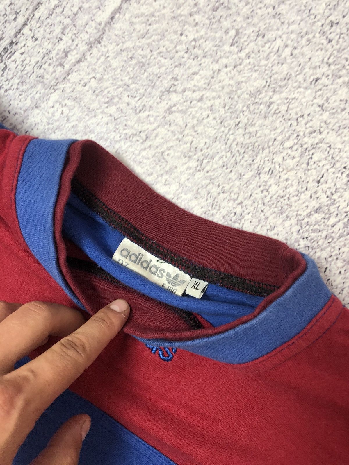 Adidas × Vintage Vintage sweater adidas size Xl y2k Size US XL / EU 56 / 4 - 6 Thumbnail