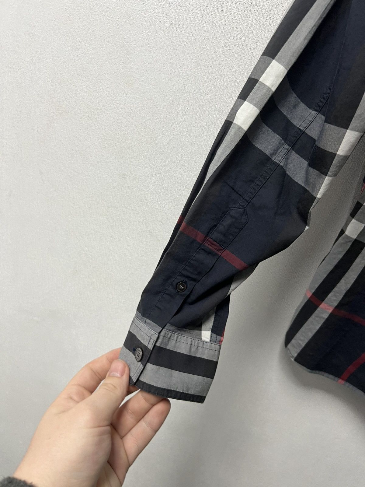 Burberry Burberry Shirt Longsleeve Luxury Size S Size US S / EU 44-46 / 1 - 12 Thumbnail