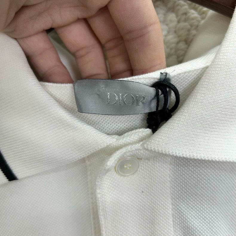 Dior Dior Little bee embroidered white polo shirt Size US S / EU 44-46 / 1 - 3 Thumbnail