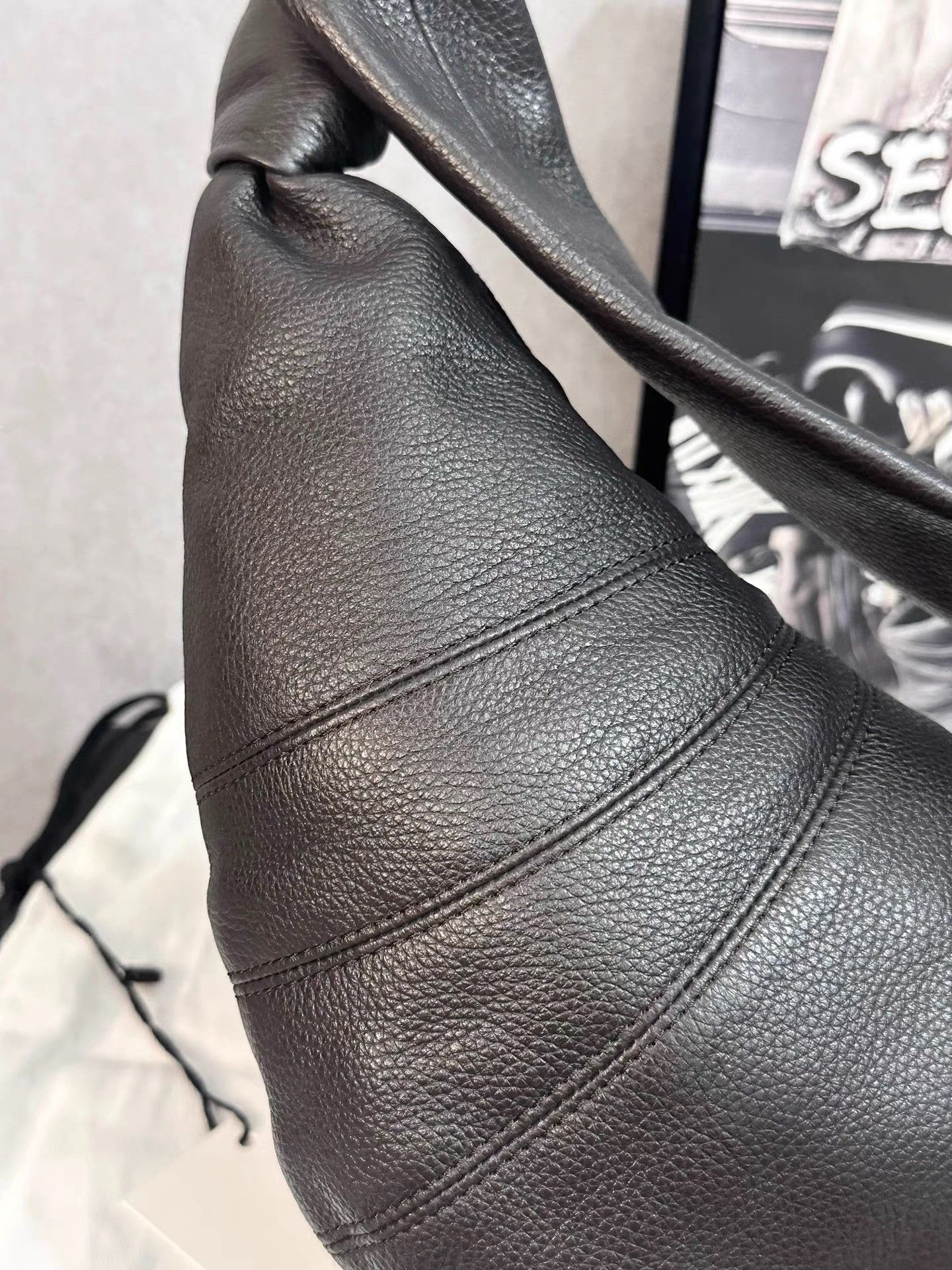 Lemaire Lemaire Brand New Grained Leather Small Croissant Bag K34 Size ONE SIZE - 5 Thumbnail