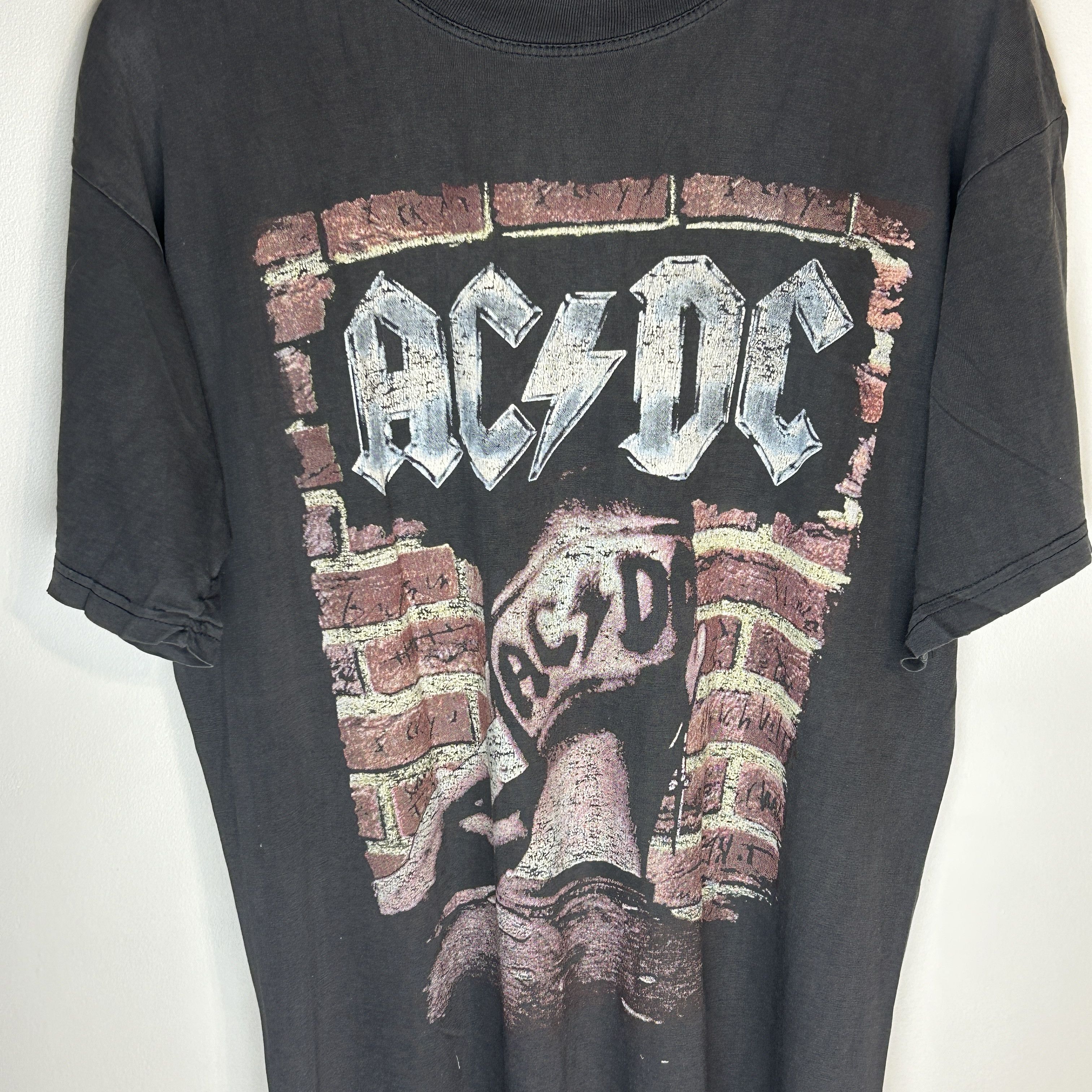 Band Tees Vintage AC/DC Razor’s Edge 90’s Band T-shirt Size US L / EU 52-54 / 3 - 3 Thumbnail