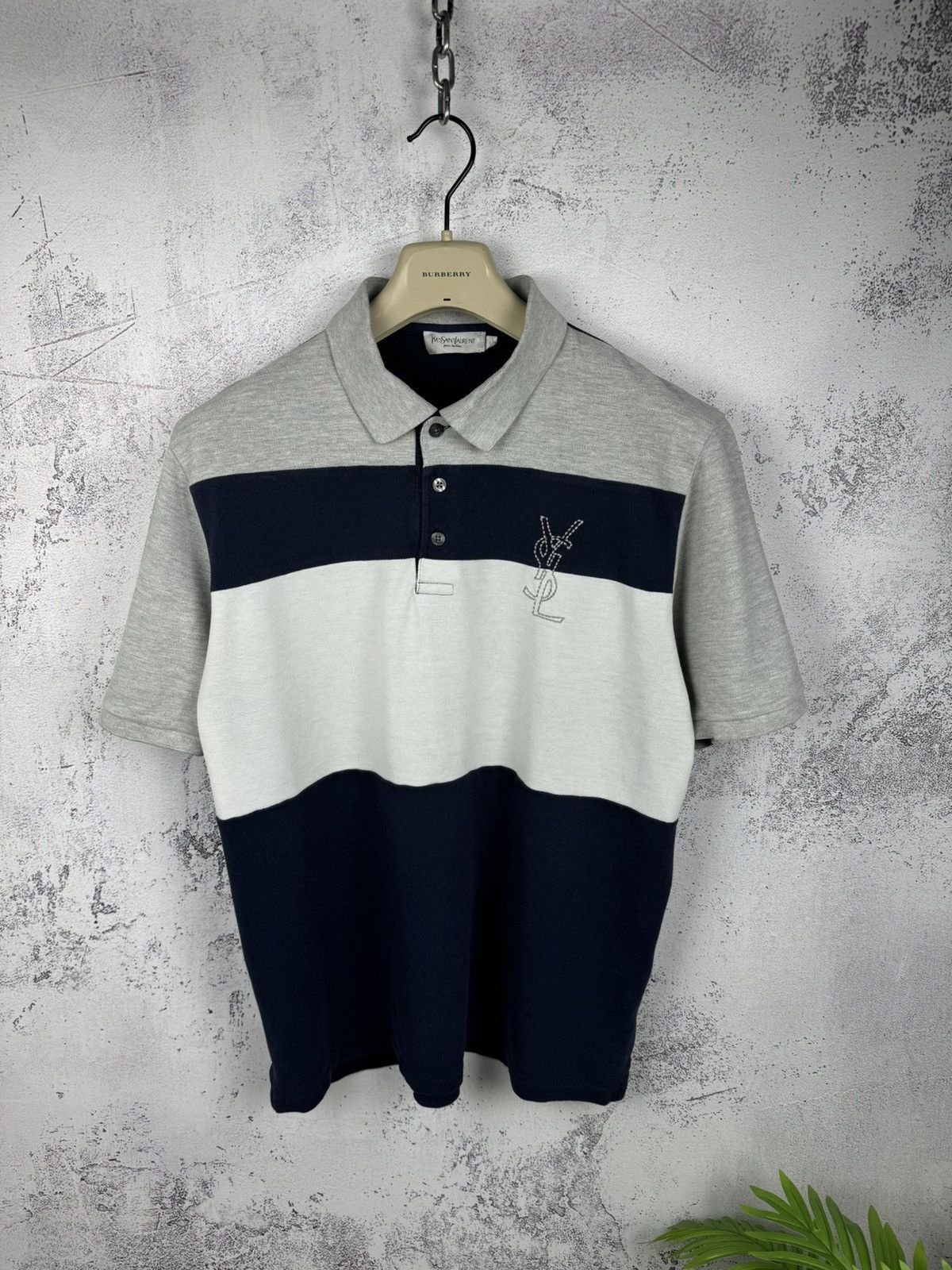 Yves Saint Laurent Vintage Yves Saint Laurent Luxury Tee Size L Size US L / EU 52-54 / 3 - 1 Thumbnail