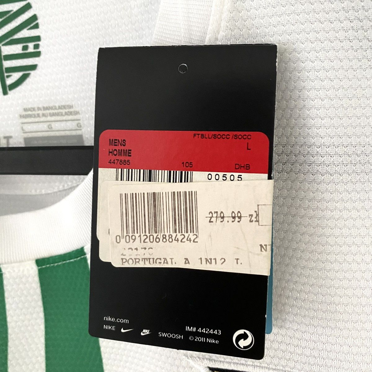 Nike NEW 2012 2014 Portugal National Nike Away Kit Soccer Jersey Size US L / EU 52-54 / 3 - 6 Thumbnail