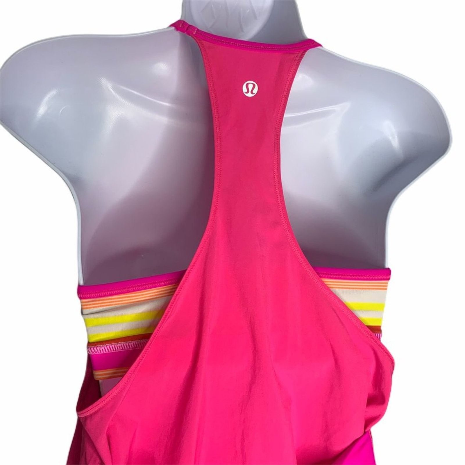 Lululemon Lululemon Practice Freely Groovy Stripe Raspberry Tank 4 Size S / US 4 / IT 40 - 5 Thumbnail
