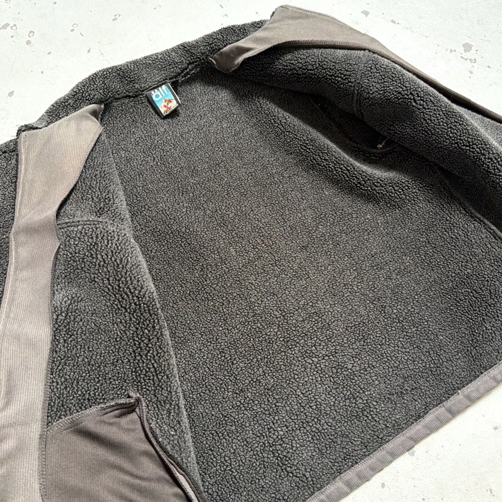 Vintage Kuhl x Alf Rustler Bomber Jacket Regular L Charcoal Hiking Street Workwear Canada Men Size US L / EU 52-54 / 3 - 7 Thumbnail