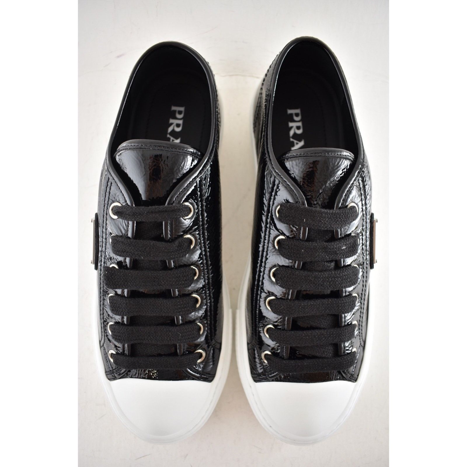 Prada Prada Smash Naplak Logo Flat Low Top Trainer Sneaker 39 Size US 9 / IT 39 - 11 Thumbnail