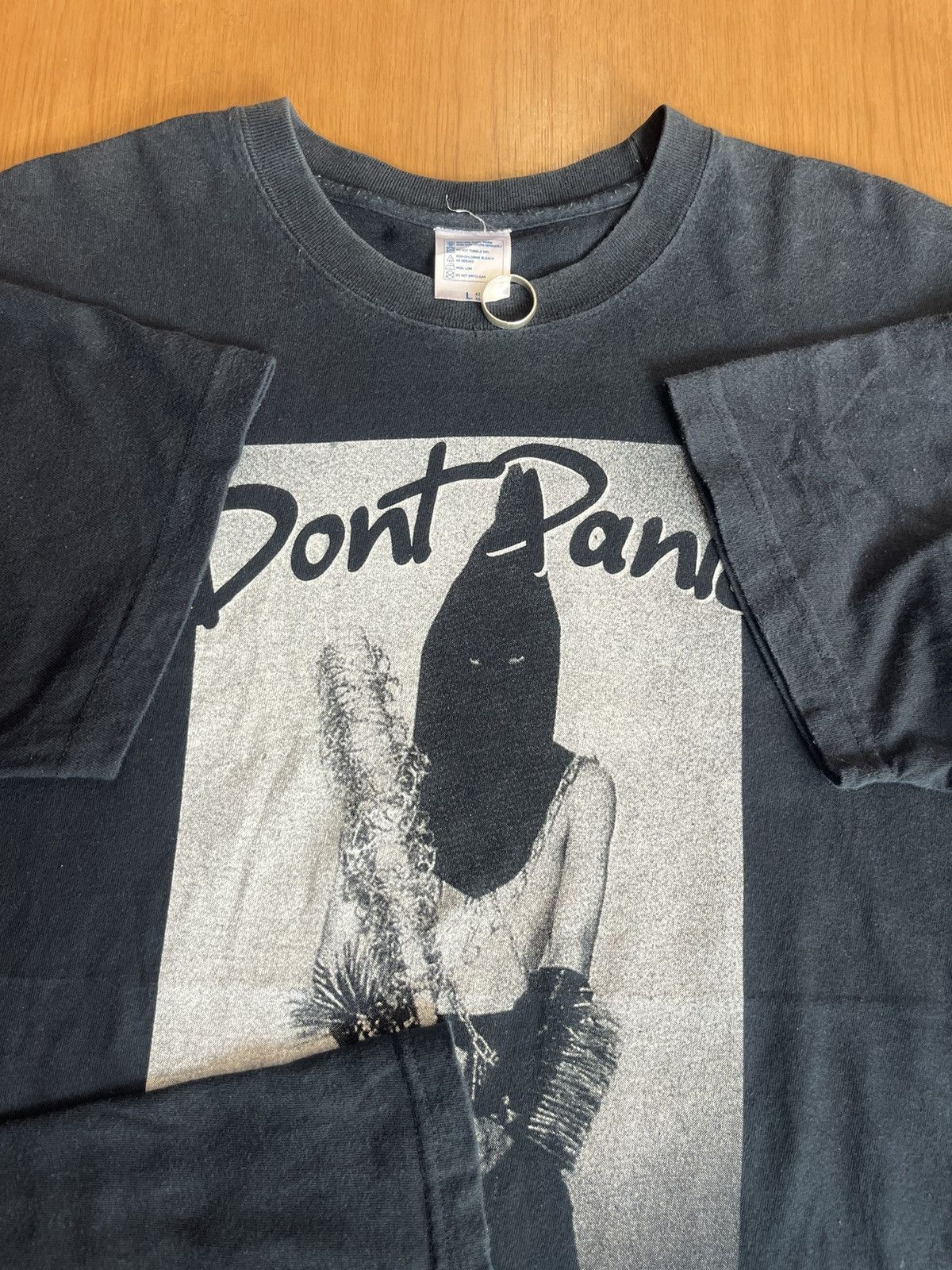Band Tees Don’t Panic SABRE photos Punk Festival 00’s Tshirt Size US L / EU 52-54 / 3 - 7 Thumbnail