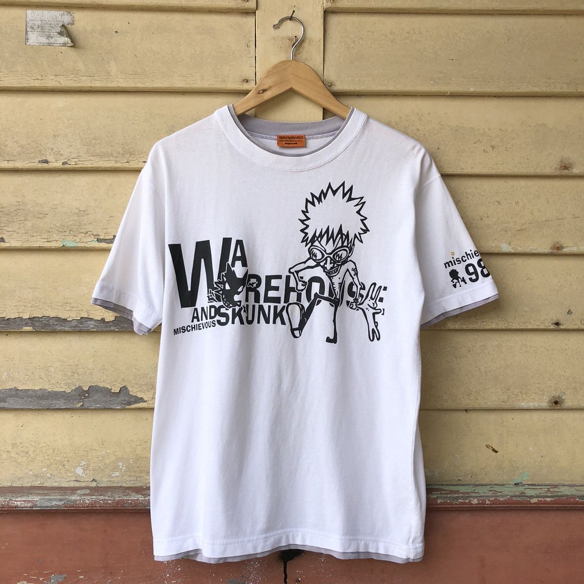 If Six Was Nine Vintage 00s Mischievous Skunk Tshirt Size US M / EU 48-50 / 2 - 1 Thumbnail