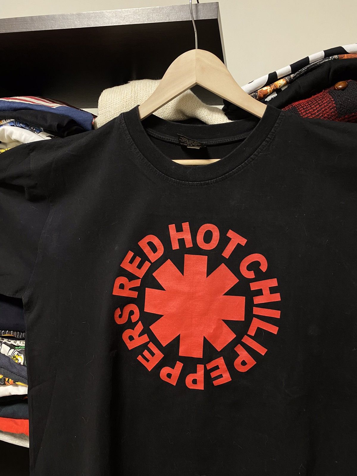 Band Tees Vintage Red Hot Chill Peppers Rock Tee Faded Size US XL / EU 56 / 4 - 5 Thumbnail