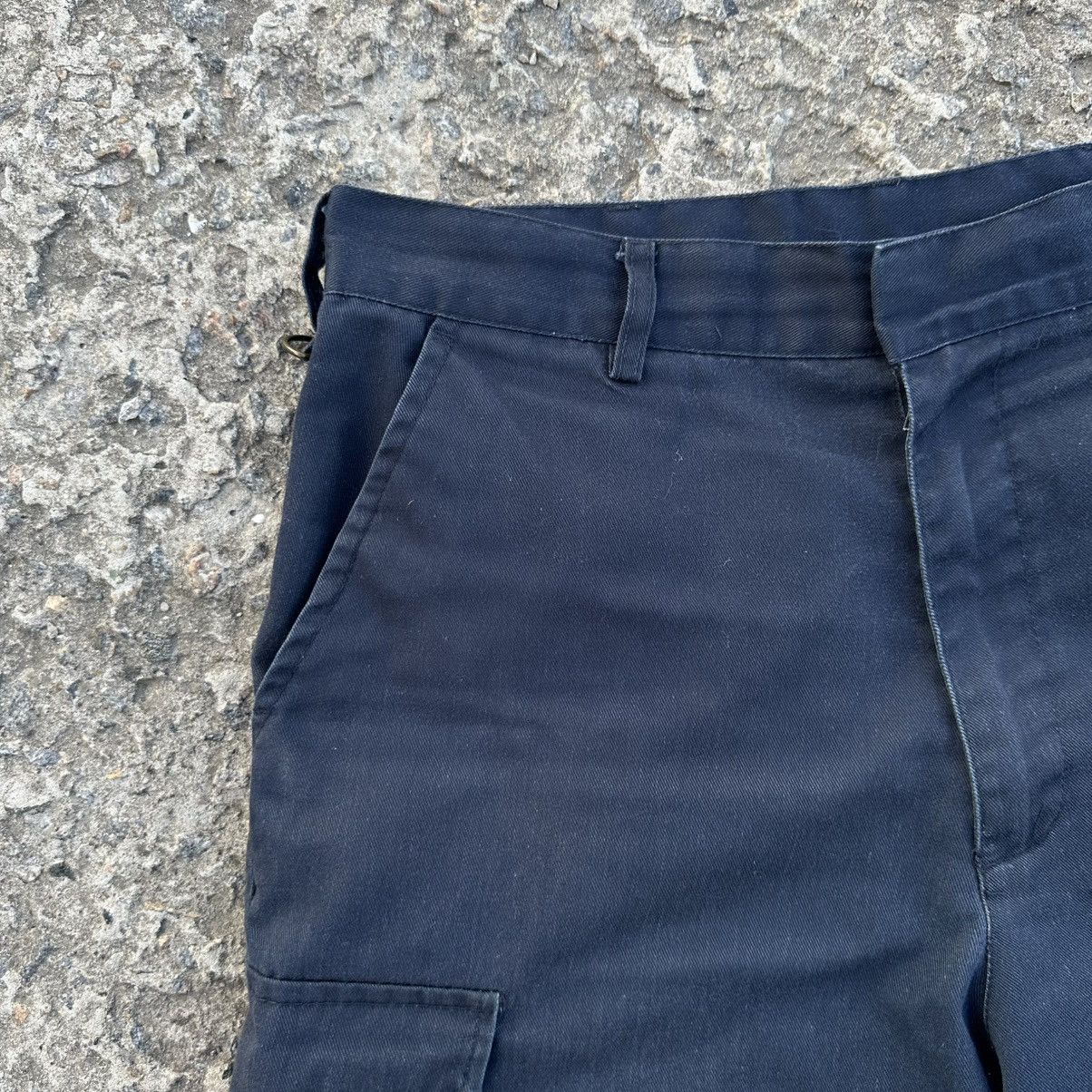 Dickies Vintage Japanese Style Workwear Shorts Multi-pocket 32 00s Size US 32 / EU 48 - 3 Thumbnail