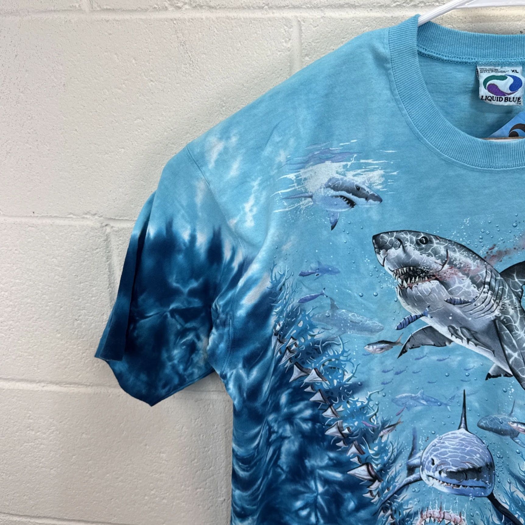 Liquid Blue VINTAGE Liquid Blue Great White Jaws SHARK BITE Ocean T-SHIRT Tie Dye XL Unisex 1990s Graphic Tee Blue/Nautical Mens Womens Size US XL / EU 56 / 4 - 7 Thumbnail