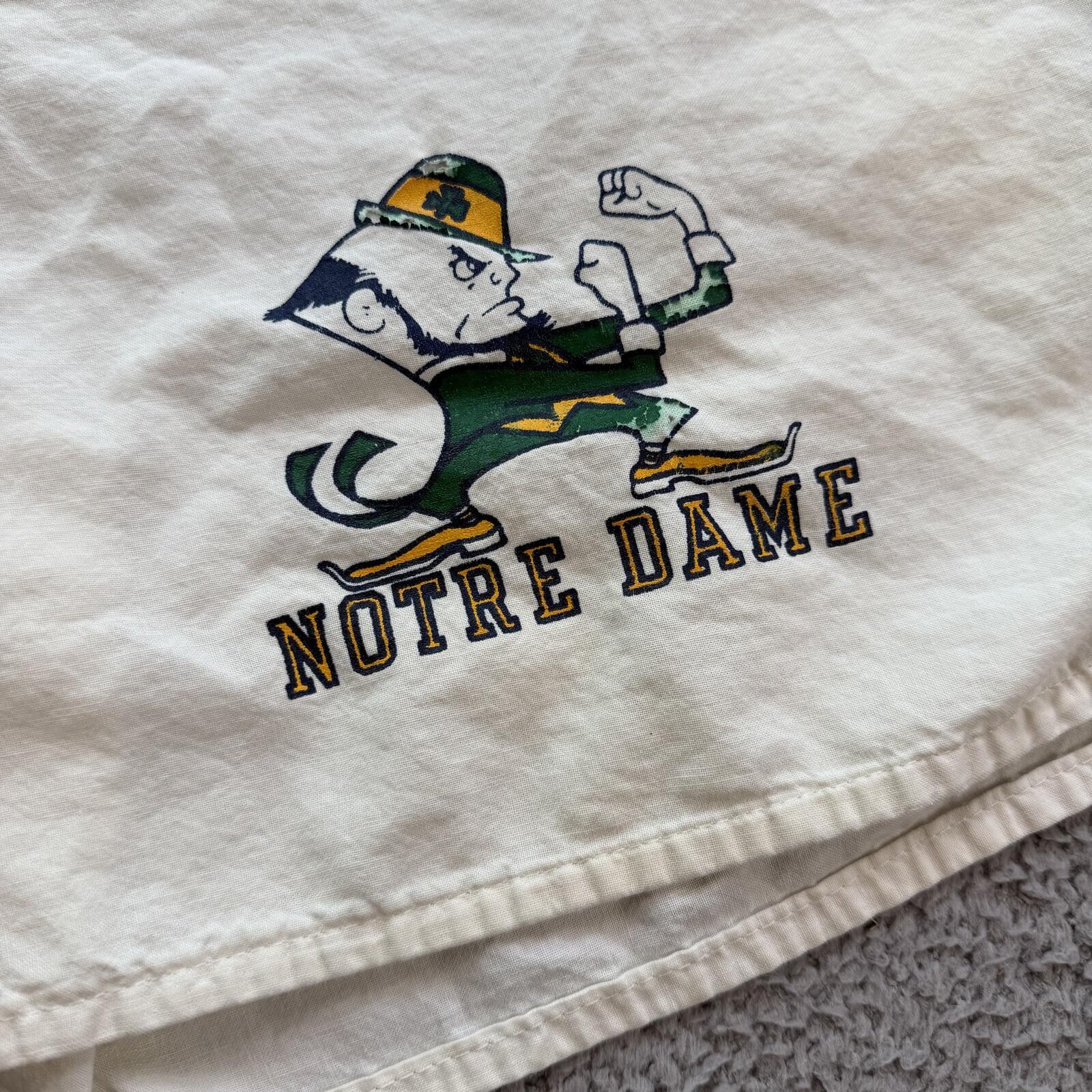 Champion Vintage Champion Notre Dame Fighting Irish Shorts XL 80s 90s Size US 36 / EU 52 - 3 Thumbnail