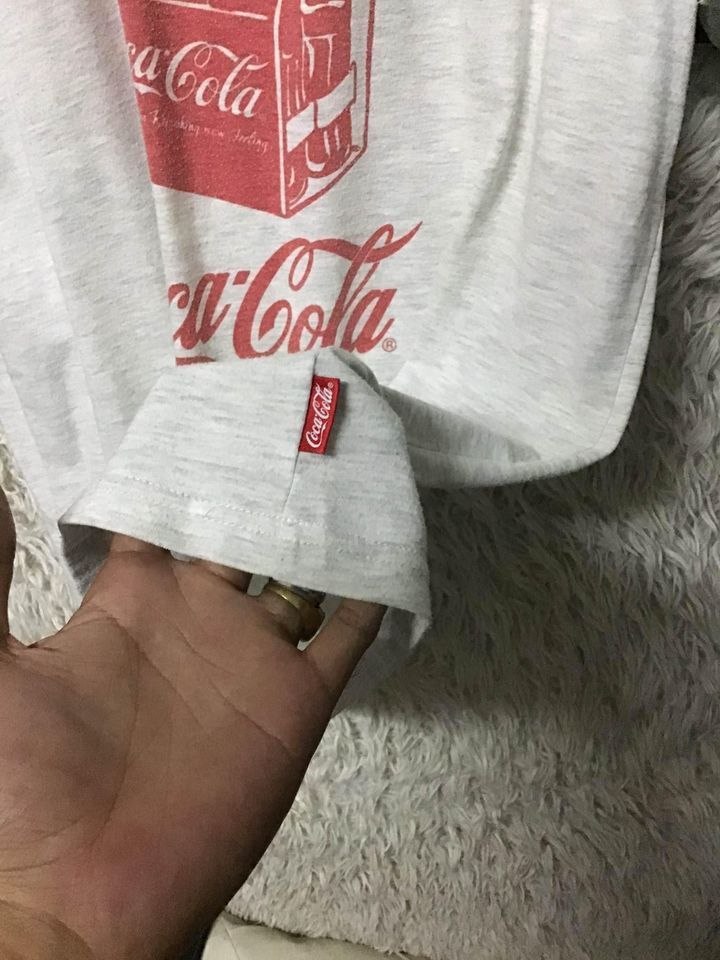 Coca Cola Coca Cola 6 bottle 20 cent T-shirt Size US M / EU 48-50 / 2 - 2 Thumbnail