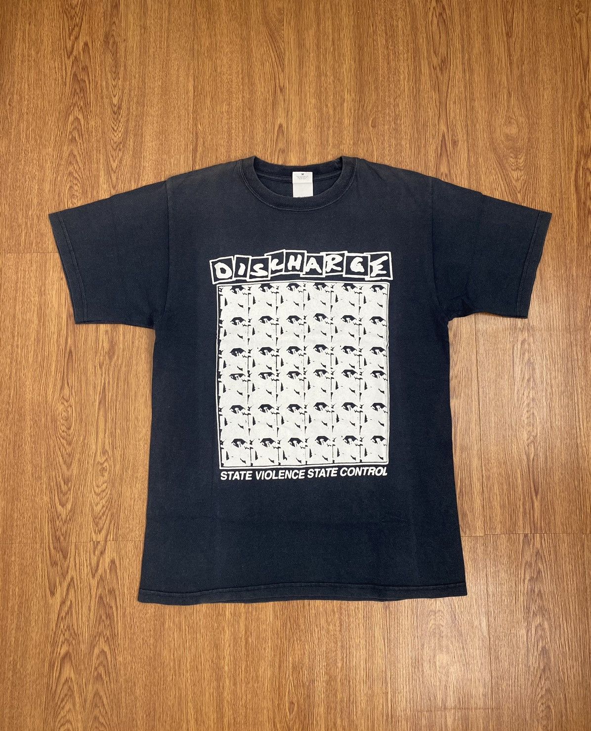 Band Tees × Vintage Discharge state violence state control t-shirt Size US M / EU 48-50 / 2 - 2 Thumbnail