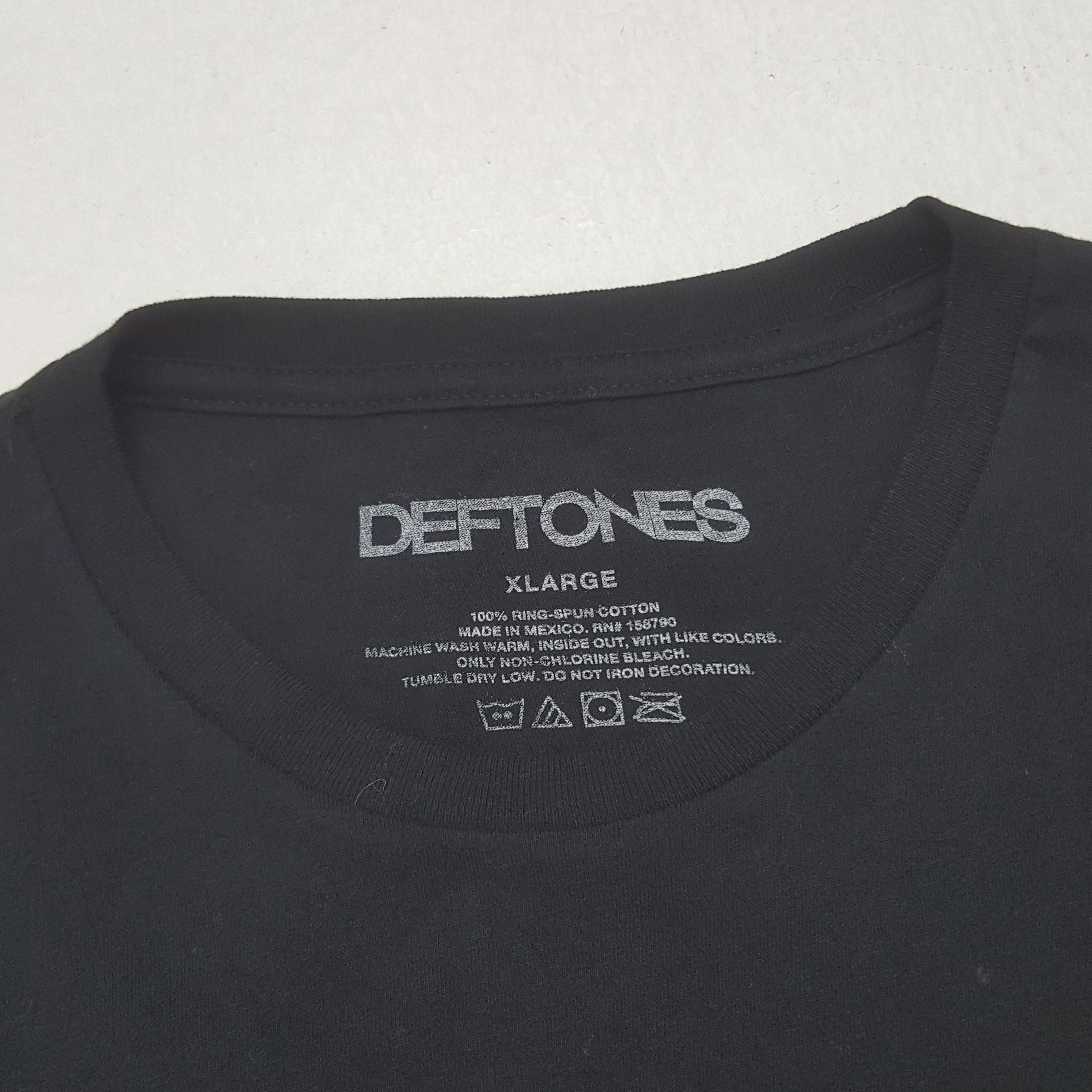 Band Tees Vintage Deftones American Metal Band Tshirt RR27 Size US L / EU 52-54 / 3 - 4 Thumbnail