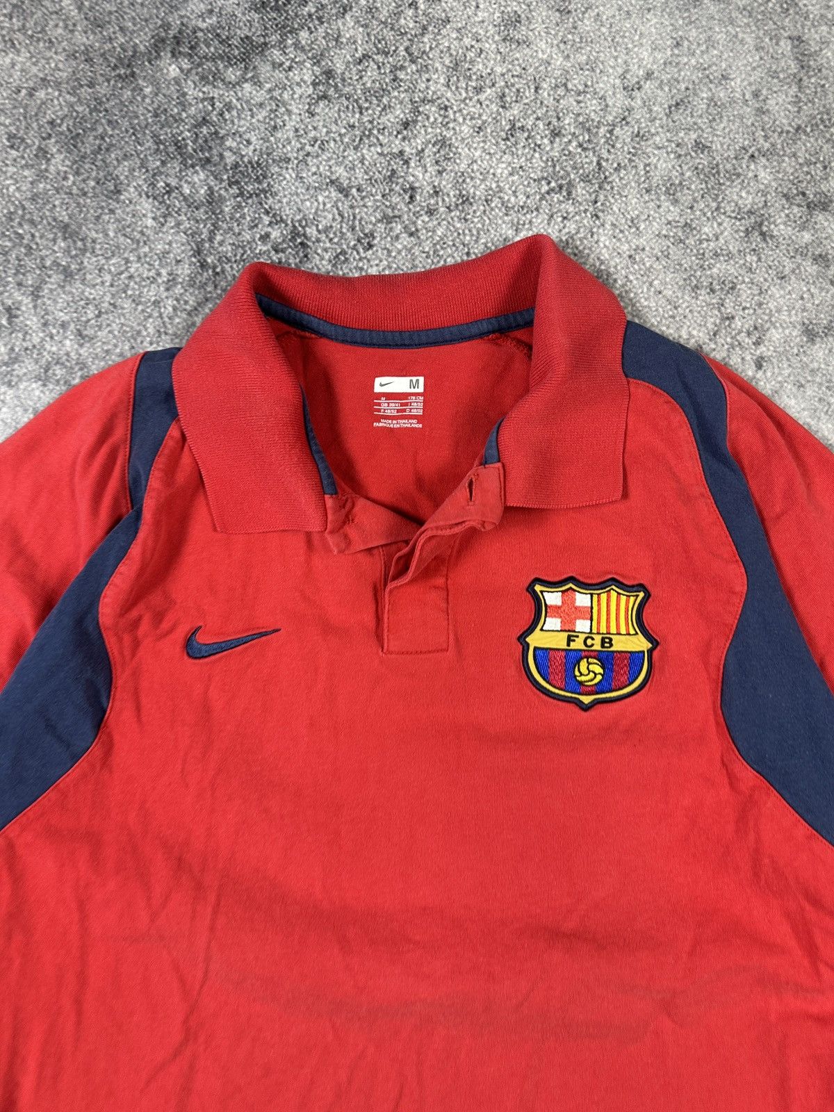 Vintage Y2K Vintage Nike F.C.Barcelona Soccer Jersey Blokecore Style Size US M / EU 48-50 / 2 - 2 Thumbnail