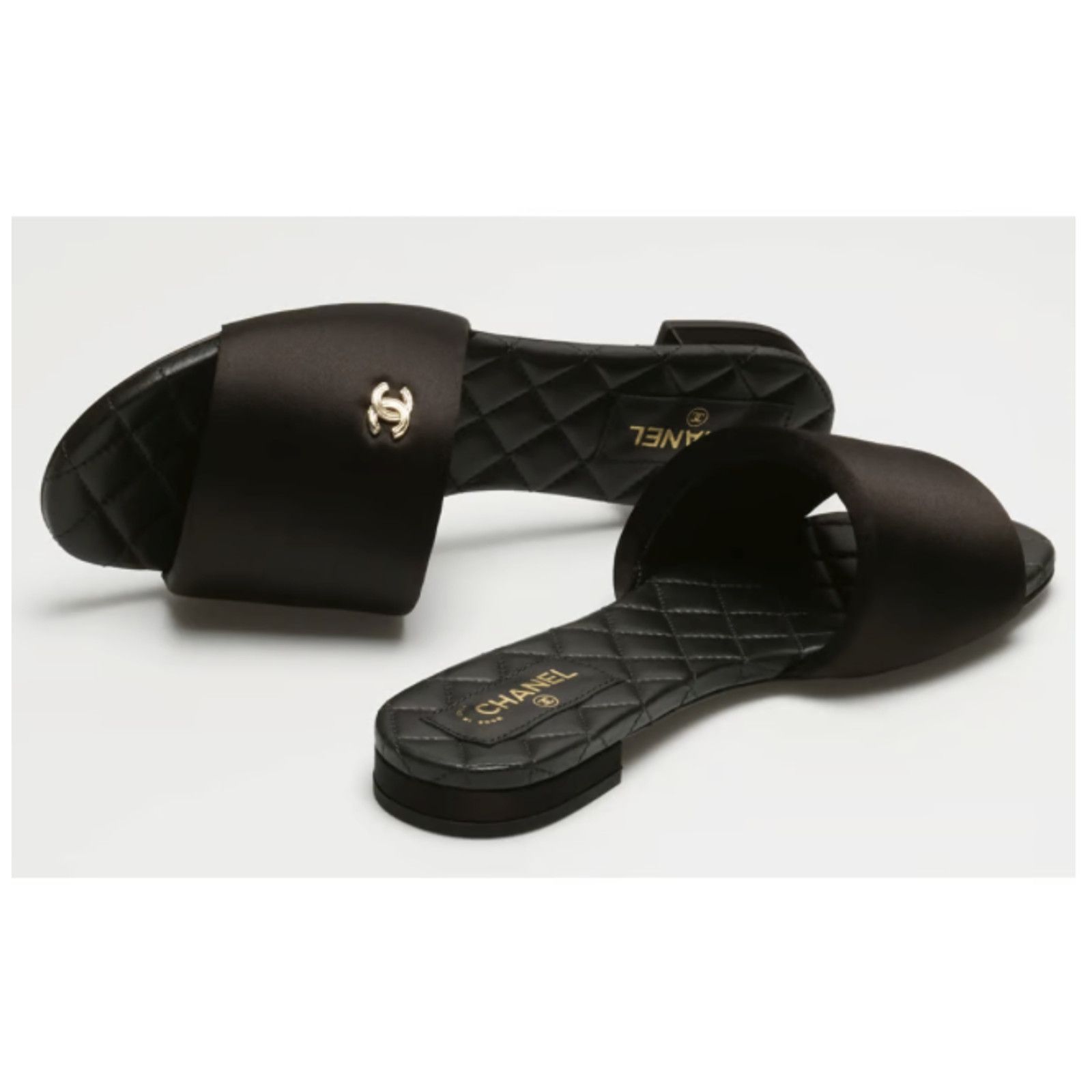 Chanel 22P CC Logo Quilted Leather Slide Mule Sandal Flop Flat 41 Size US 11 / IT 41 - 11 Thumbnail