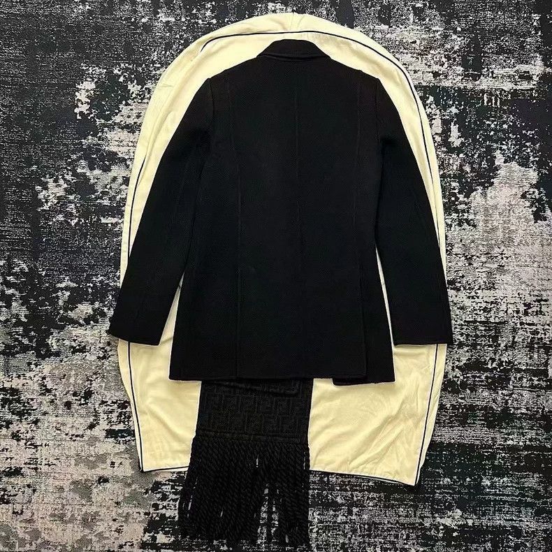 Fendi Fendi Black Wool Coat with Fringes Size US S / EU 44-46 / 1 - 6 Thumbnail