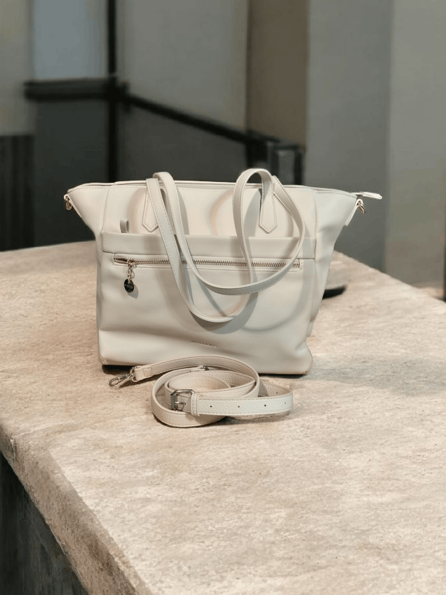 Other Miriade White Shoulder Bag – Elegant City Tote – NWT Size ONE SIZE - 1 Thumbnail