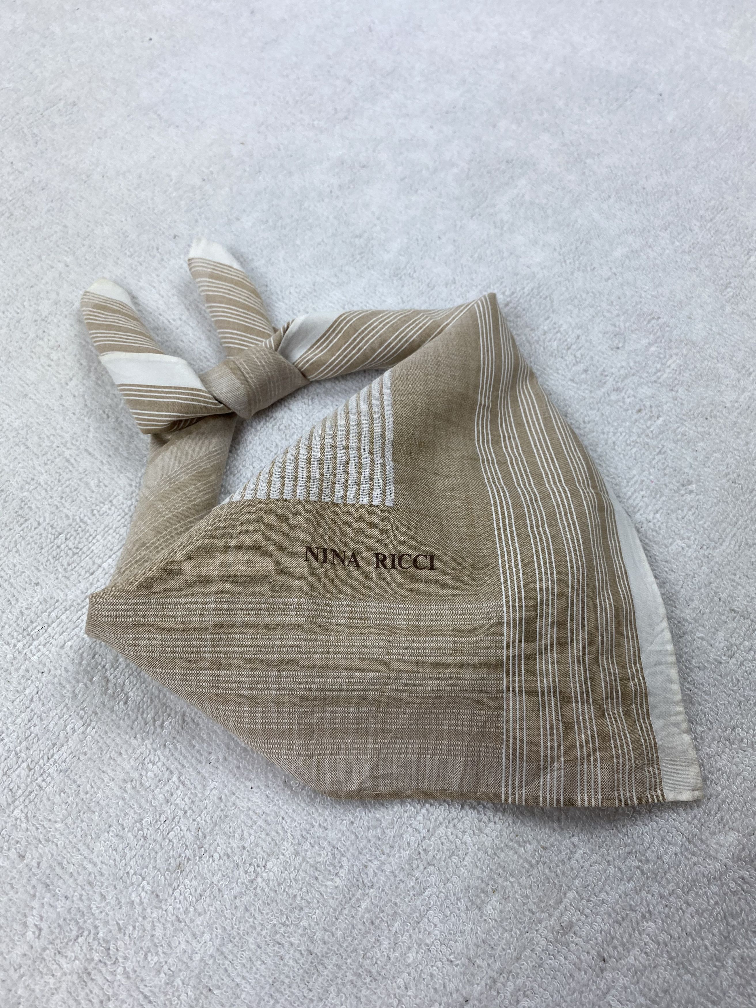 Nina Ricci × Vintage Nina Ricci Handkerchief / Bandana / Neckerchief Size ONE SIZE - 2 Thumbnail