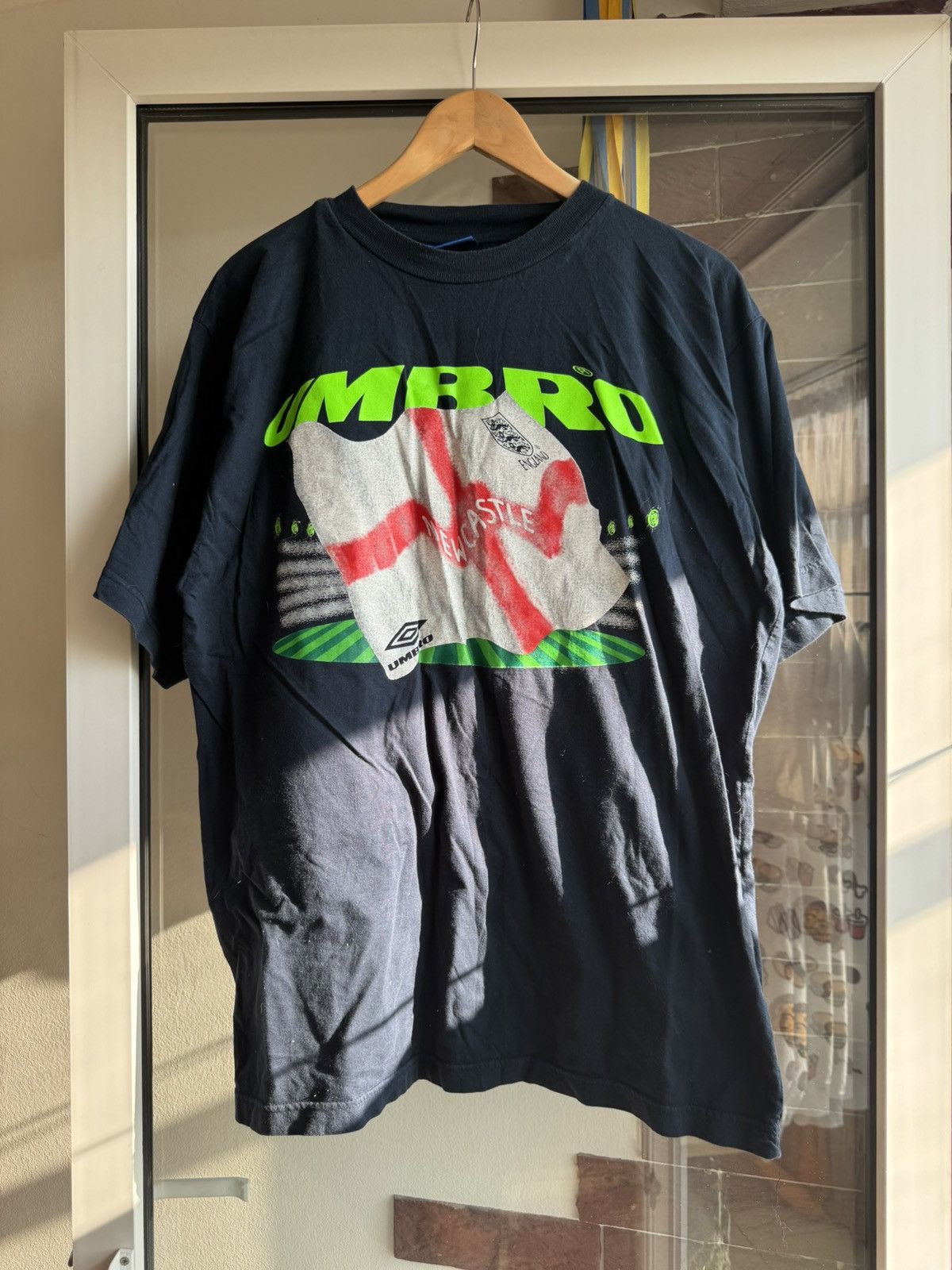 Umbro Vintage Umbro England Training Tshirt Size US L / EU 52-54 / 3 - 1 Thumbnail