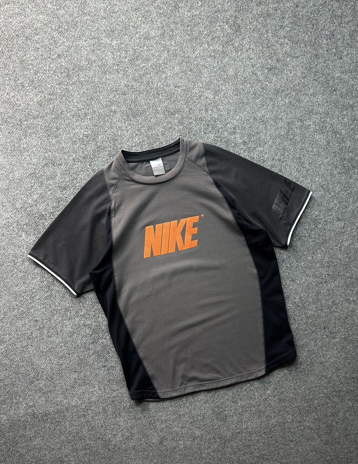 Nike × Vintage Vintage T-shirt Nike athletic 72 Size US L / EU 52-54 / 3 - 1 Thumbnail