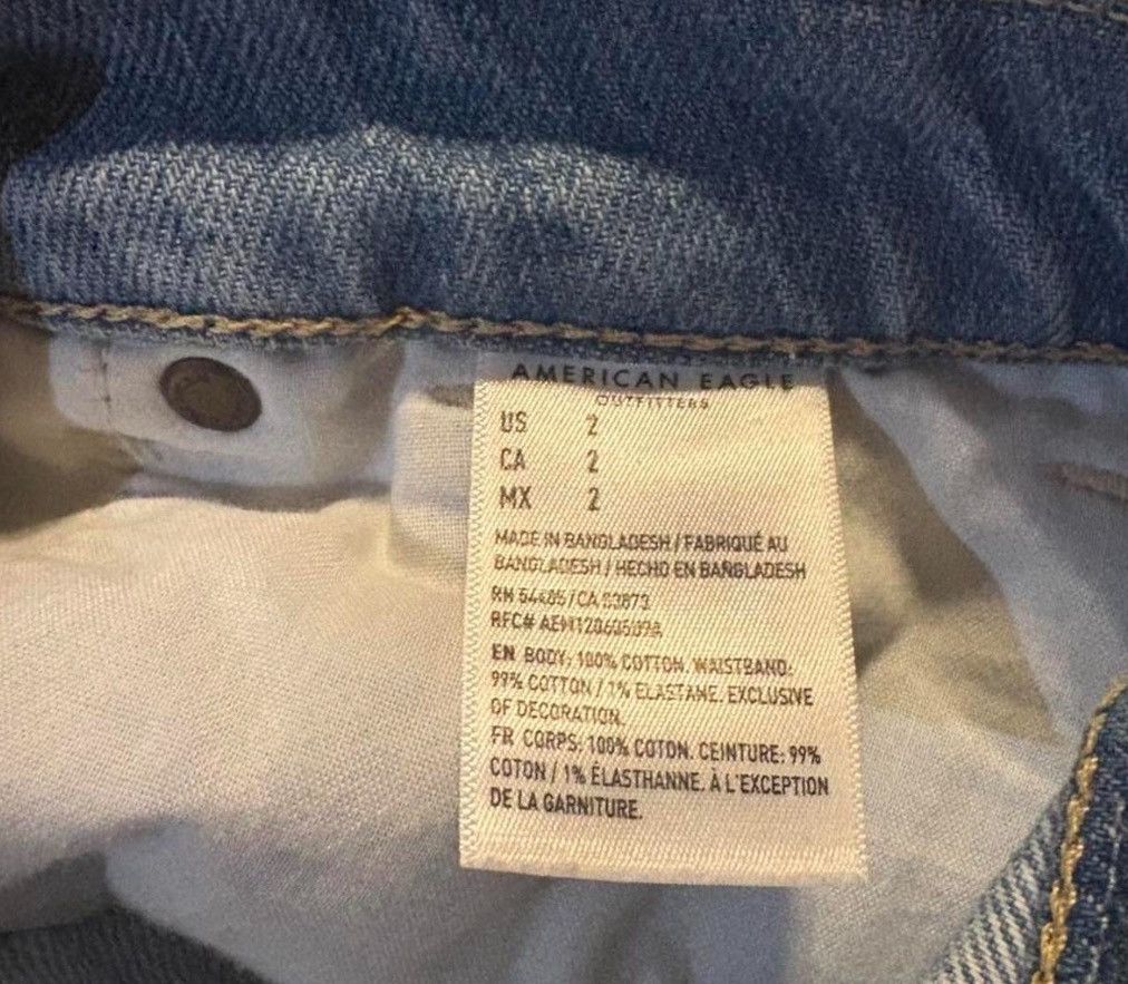 American Eagle Outfitters American Eagle Distressed Denim Shorts - Size 2 Size 26" / US 2 / IT 38 - 4 Thumbnail