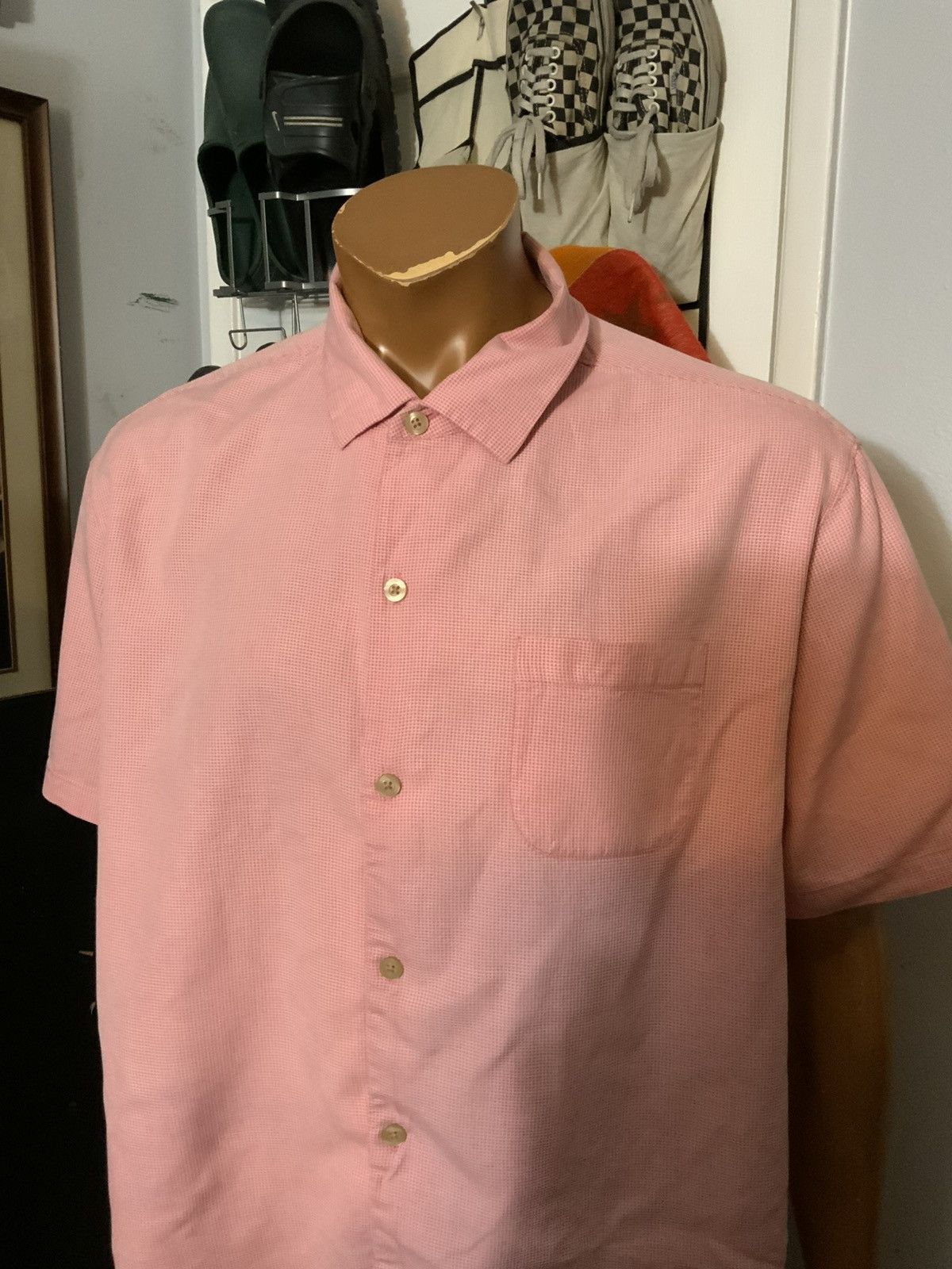 Tommy Bahama Tommy Bahama Island Modern Fit Pink Silk Cotton Travel Shirt Size US XL / EU 56 / 4 - 9 Thumbnail