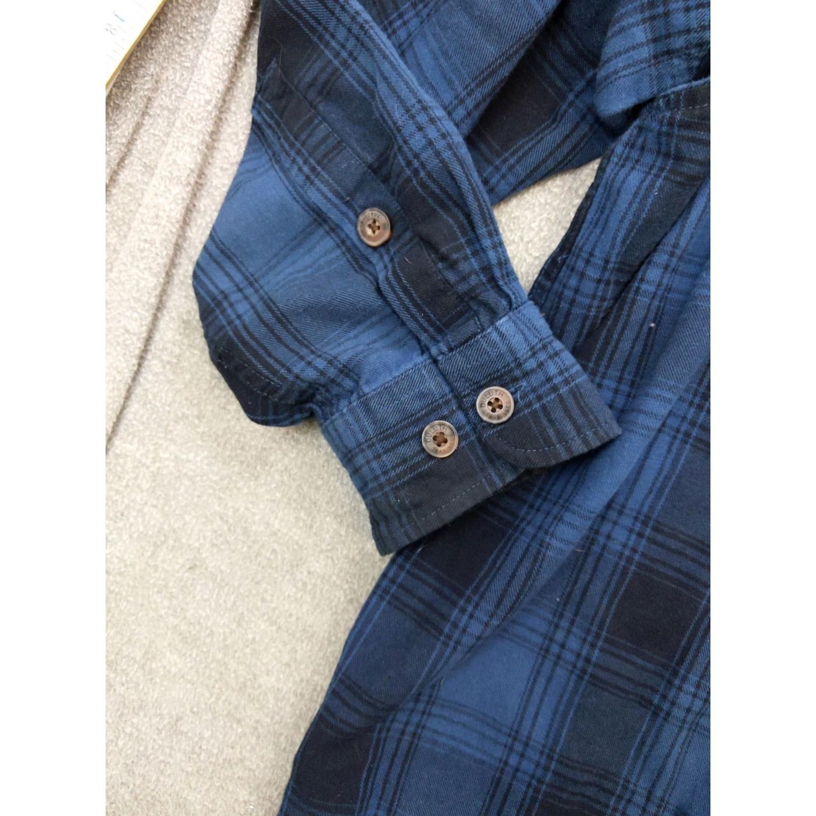 Duluth Trading Company Duluth Trading Co Shirt Mens Large Blue Plaid Flannel Button Up Pockets Size US L / EU 52-54 / 3 - 3 Thumbnail