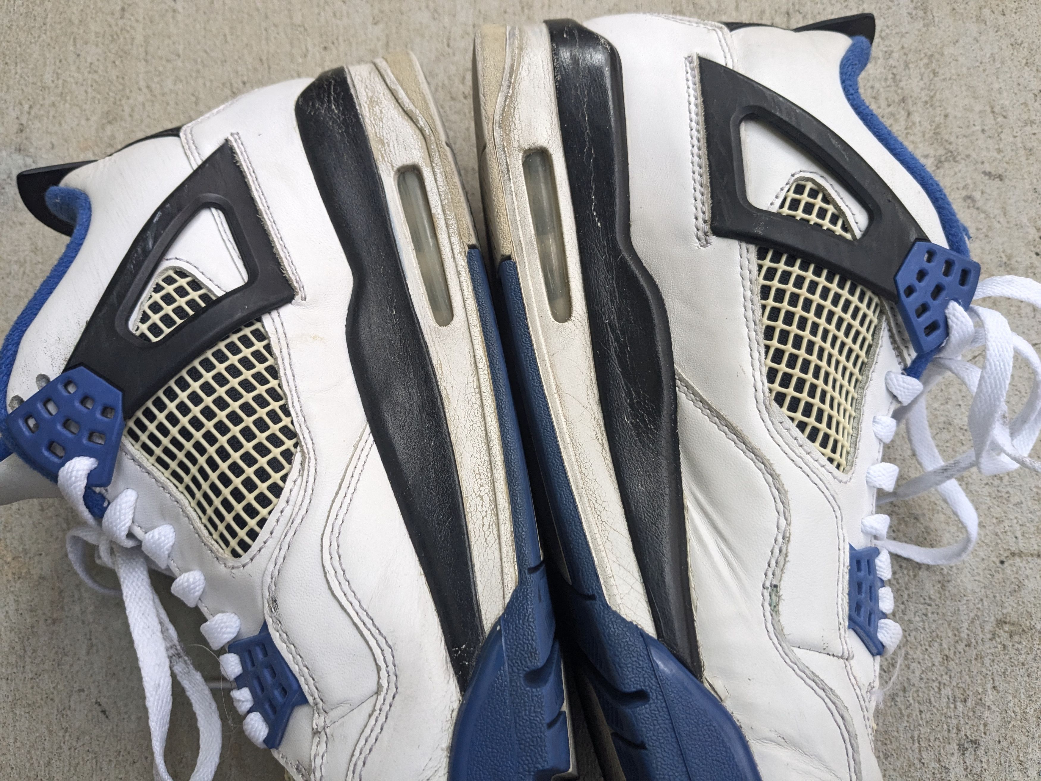 Jordan Brand Nike Air Jordan 4 Motorsport 308497-117 12 Size US 12 / EU 45 - 9 Thumbnail