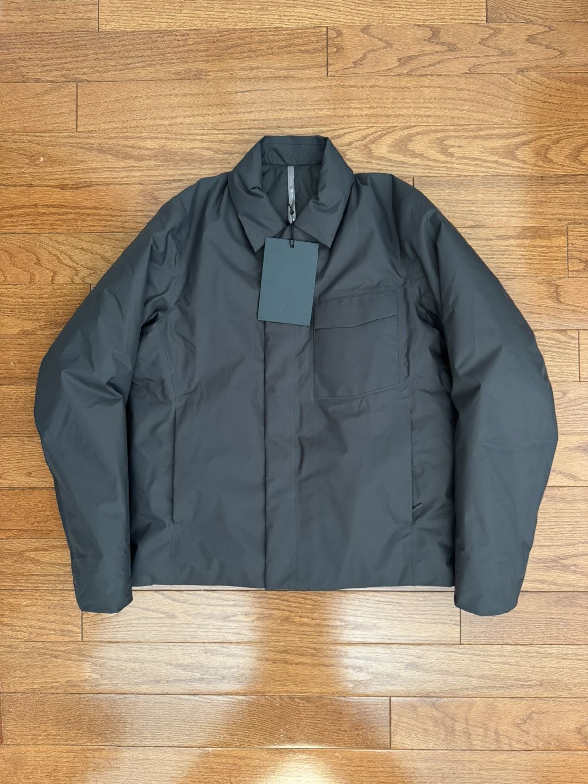 ☆24aw美品☆VEILANCE SPERE JACKET PENUMBRA M Spere Insulated Jacket in Penumbra