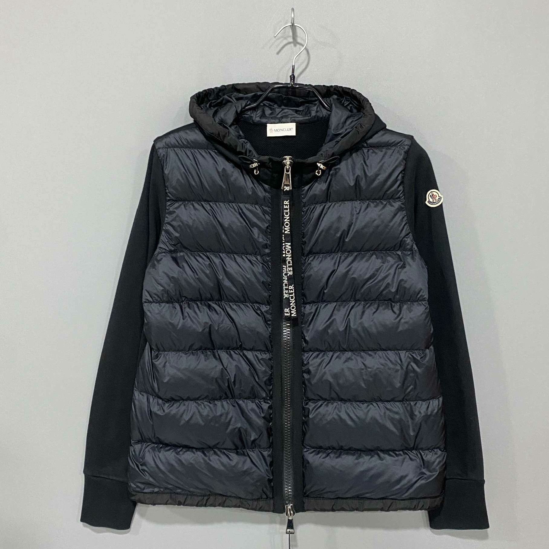 Moncler Moncler Retro Down Black Down Jacket M Women Size M / US 6-8 / IT 42-44 - 1 Thumbnail